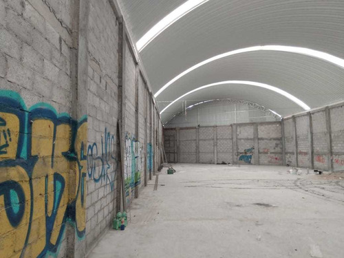 Imagen 3 de 5 de Mes/ Bodega Nueva A 2 Km De Toyota
