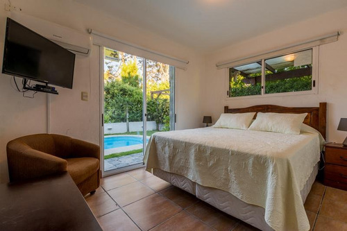 Imagen 7 de 21 de Casa En Rincón Del Indio Con Piscina Climatizada Punta Del Este