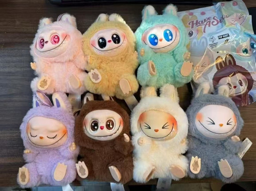 1pz Labubu Monster Generica Peluche Figura Macaron Have Seat