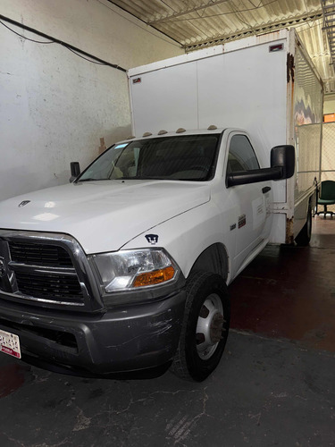 RAM 4000 5.7 Chasis Cabina P 4x2 Mt