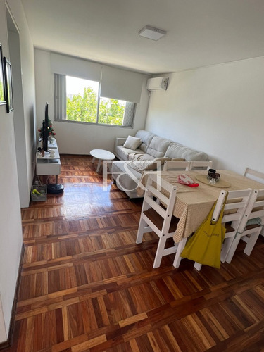 Se Vende Apartamento De 3 Dormitorios En El Centro