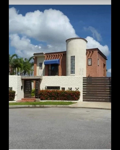 Imagen 1 de 14 de Casa En Higuerote Puerto Encantado