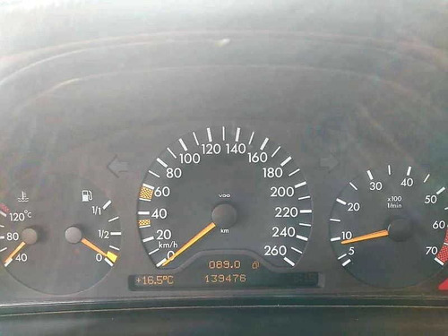 Imagem 13 de 15 de Mercedes-benz E 320 Elegance 3.2 4p