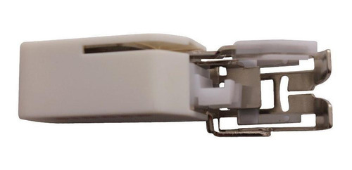 Imagen 3 de 7 de Prénsatelas Singer P/coser Colchas Y Telas Gruesas/250027106