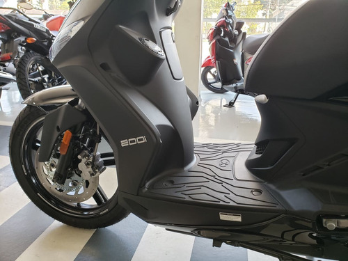 Imagem 3 de 9 de Kymco Agility 200i 0km