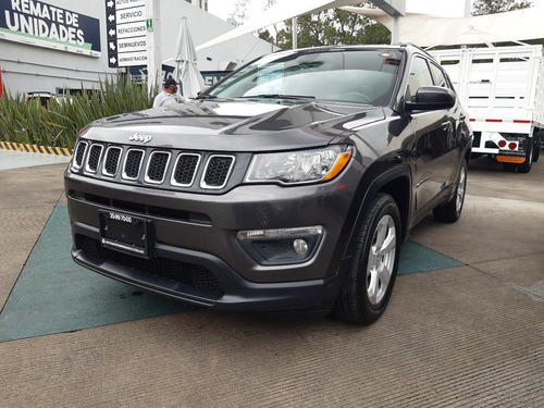 Imagen 2 de 14 de Jeep Compass Latitude 2019