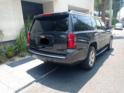 Chevrolet Suburban 5.3 Ltz V8 4wd 2da Cubo At