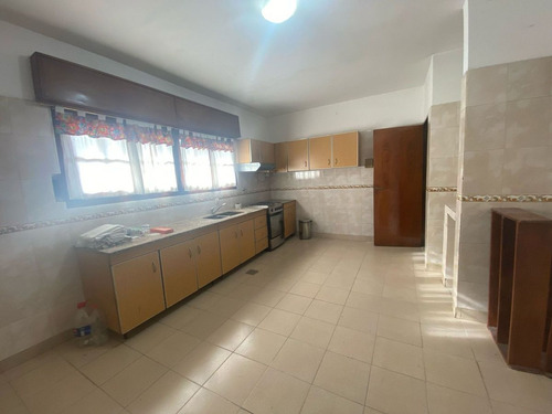 Casa Chalet En Alquiler