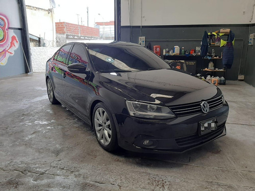 Volkswagen Vento 2.0 Luxury I 140cv Dsg 2013