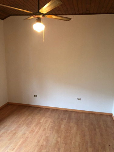 Alquiler Casa En Jose C Paz Centro