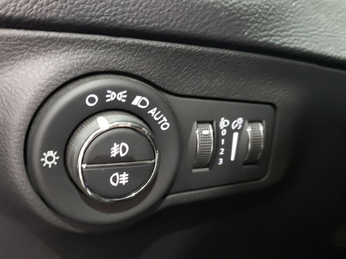 Imagem 13 de 17 de Jeep Compass 2.0 16v Longitude