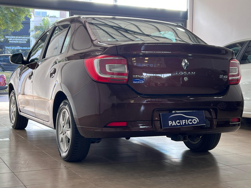 Renault Logan 1.6 Privilege Plus 105cv