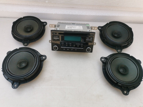 Estereo Original Nissan Con Bocinas Para Versa March Np300 