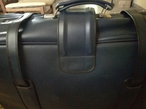 Remato Lote Valija Antigua Y Carteras