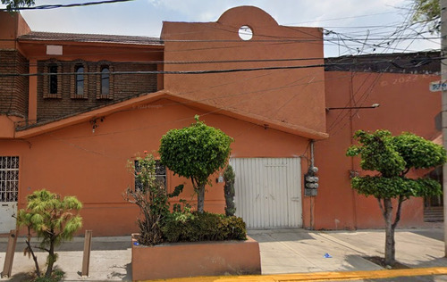 Casa  La Venta En Santa Isabel Tola, Fabuloso Remate Bancario