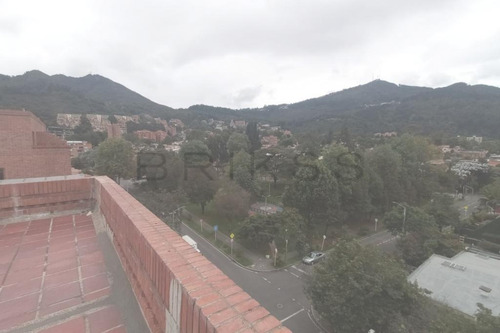 Imagen 10 de 11 de Oficina En Arriendo/venta En Bogotá Usaquén