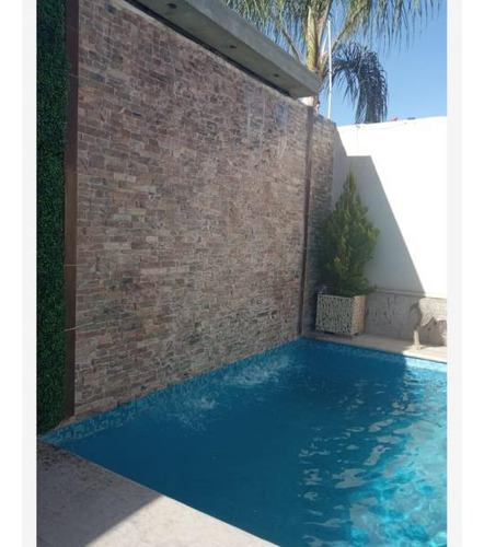 Casa En Venta En Villa Jardín, Lerdo, Durango