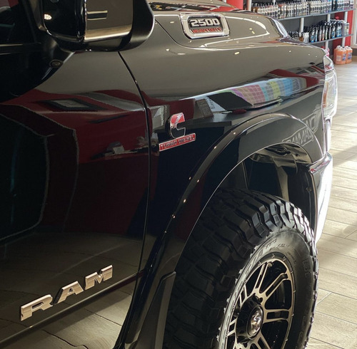 RAM 2500 6.7 Laramie I Atx 350cv 4x4