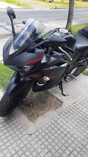 Yamaha R3