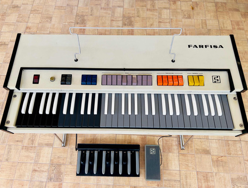 Farfisa Compact 5