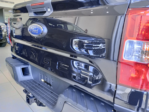 Ford Ranger 2.0T Cd Black 4X4 Mt