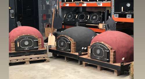 Horno De Barro Thb Transportable Con Base De Hierro Y Patas