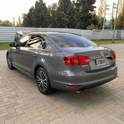 Volkswagen Vento 2.0 Sportline Tsi 200cv 2013