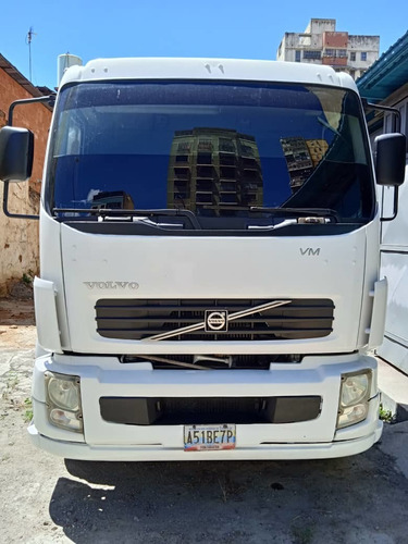 Camion Plataforma Volvo Vm260