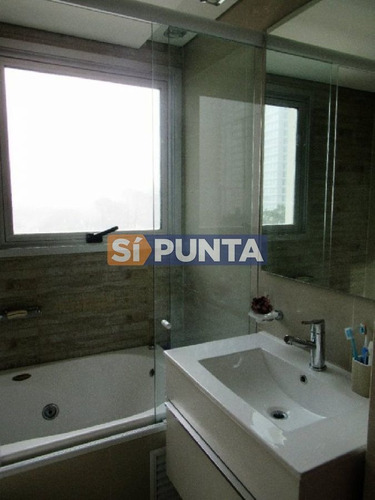 Imagen 7 de 9 de Playa Brava Apartamento A La Venta Y Alquiler