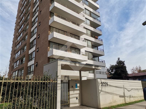 Departamento En Venta De 3 Dorm. En Macul