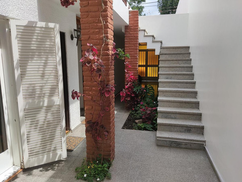 Imagen 11 de 25 de Venta Casa - Garage, Consultorio, 2/3 Dormis - 35 E/ 1 Y 2