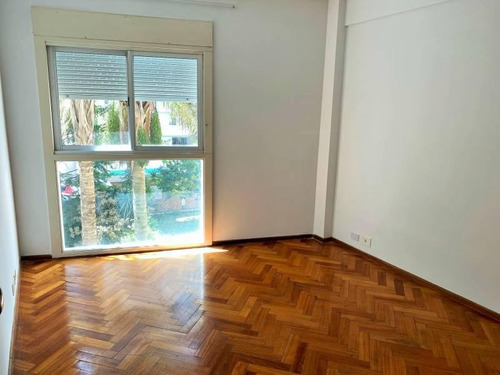 Imagen 12 de 19 de Fantástico Semipiso De 3 Ambientes Con Cochera En El Centro De Martinez.