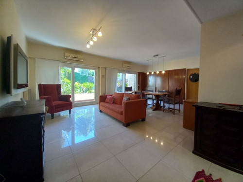 Casa 6 Ambientes Parque Pileta Venta Urquiza