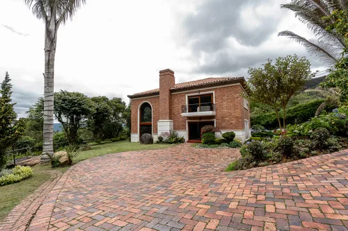 Casa Campestre En Venta En Bogotá. Cod V1004429