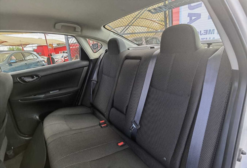 Imagen 8 de 15 de Nissan Sentra 2017 1.8 Sense Cvt