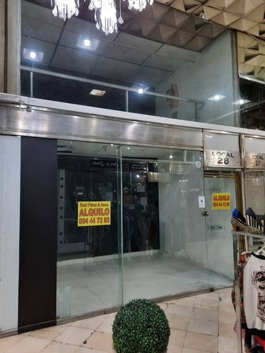 Alquilo Local En Galeria Del Sol Apto Peluqueria