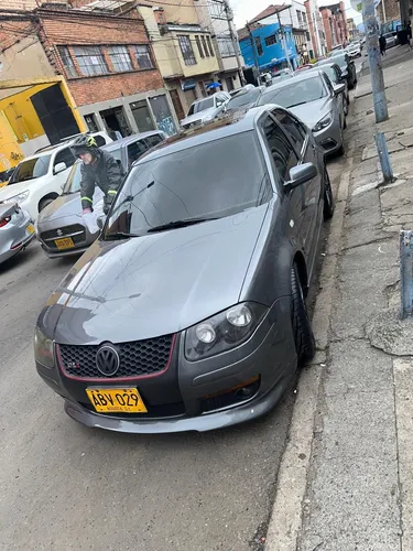 Jetta Modelo 2019 En Buen Estado Turbo