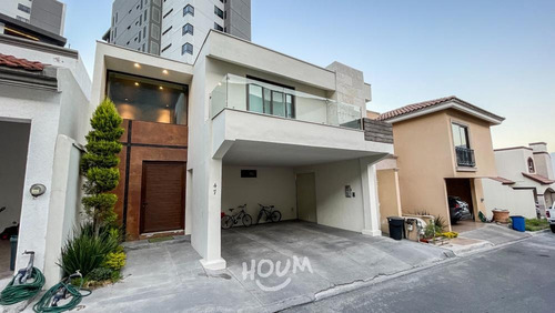 Imagen 2 de 29 de Casa En Residencial Las Colinas, Monterrey Con 3 Recámaras, 360 M², Id: 66692