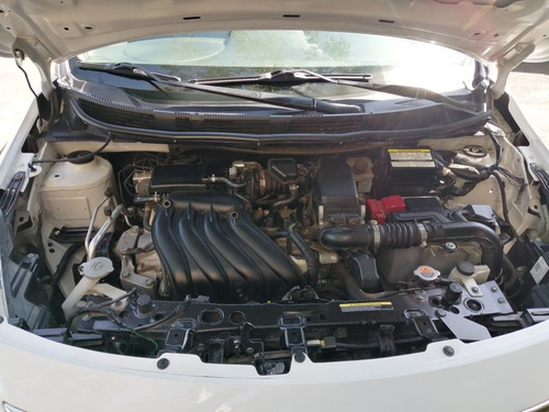 Imagen 3 de 9 de Nissan Versa 1.6 Advance Mt