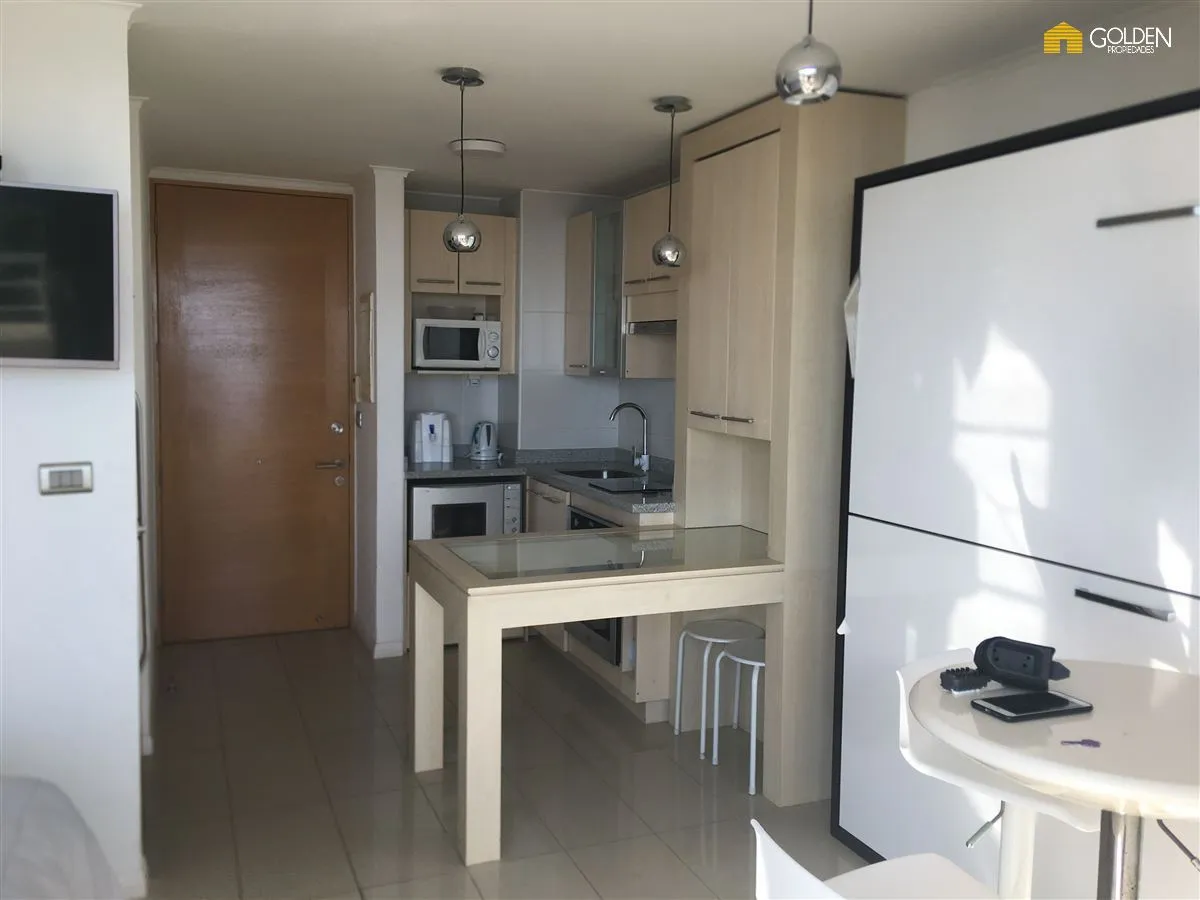 Imagen 2 de 9 de Departamento En Arriendo En Viña Del Mar /linda Vista Al Mar