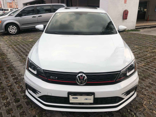 Imagen 2 de 15 de Volkswagen Jetta 2017 4p Gli L4/2.0/t Aut