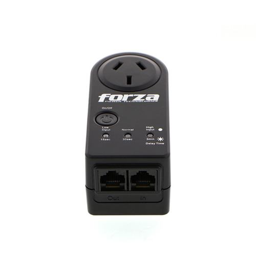 Imagen 3 de 4 de Protector De Voltaje Forza Fvp-1202n-a Zion 220v 1800w Rj45 Color Negro