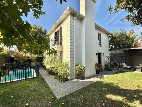 Estilo Francés I Alonso De Córdova I Remodelada Y Amplia