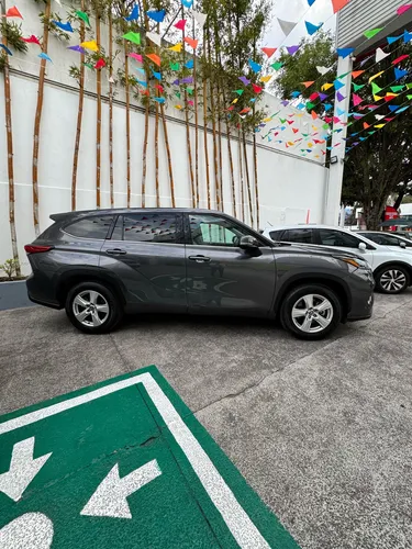 Toyota Highlander 3.5 Le At