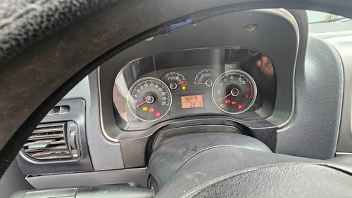 Camioneta Doble Cabina 3 Puertas Rines De Aleación Vidrios E