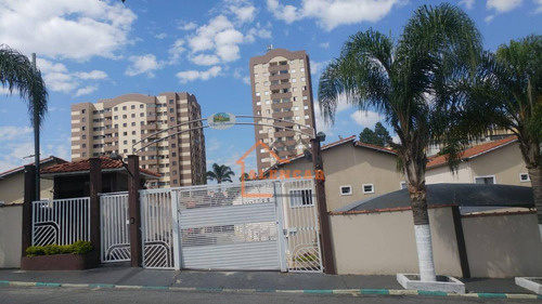 Lindo Sobrado De Condomínio Com Piscina Com 2 Dormitórios Planejados À Venda Por R$ 240.000 - Cidade Líder - São Paulo/sp - So0159