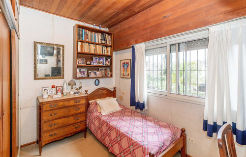 Imagen 20 de 30 de Venta Casa 5 Amb. Jardin.pileta. Punta Chica