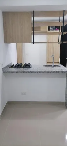 Apartaestudio En Arriendo En Urbanización La Flora. Cod A10106