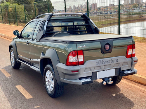 Fiat Strada 1.8 Mpi Adventure Ce 16v Flex 2p Manual