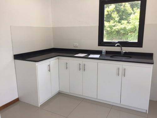 Imagen 2 de 7 de Venta Apto De 2 Dormitorios En Centro /barrio Histórico